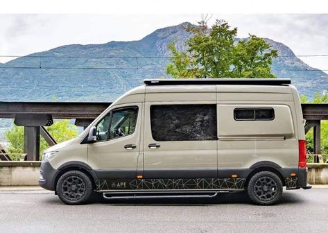 Campervan Exterior Paint Ideas, Van Decals, Sprinter Motorhome, Campervan Design, 4x4 Camper Van, Mercedes Camper, Surf Van, Adventure Campers, Sprinter Camper