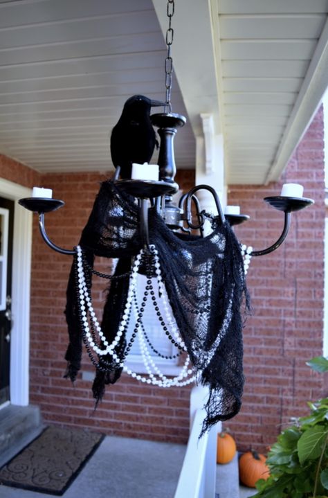 Diy Halloween Chandelier, Dollar Store Decorations, Halloween Chandelier, Chandelier Decorations, Diy Halloween, Halloween Diy, Spray Paint, Dollar Stores, Thrift Store