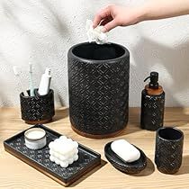 Black Bathroom Accessories Set, Bathroom Tumbler, Black Bathroom Accessories, Bathroom Accessories Set, Ceramic Bathroom, Wood Ceramic, Decoration Styles, Complete Bathrooms, Bathroom Accessory Sets