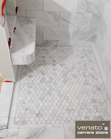 simple 3x6 tile border and 2" hexagon field tiles Budget Bathroom Remodel, Master Baths, Marble Showers, Master Shower, Master Bath Ideas, Luxury Bathrooms, Room Tiles, Bathroom Remodel Shower, Master Bath Remodel