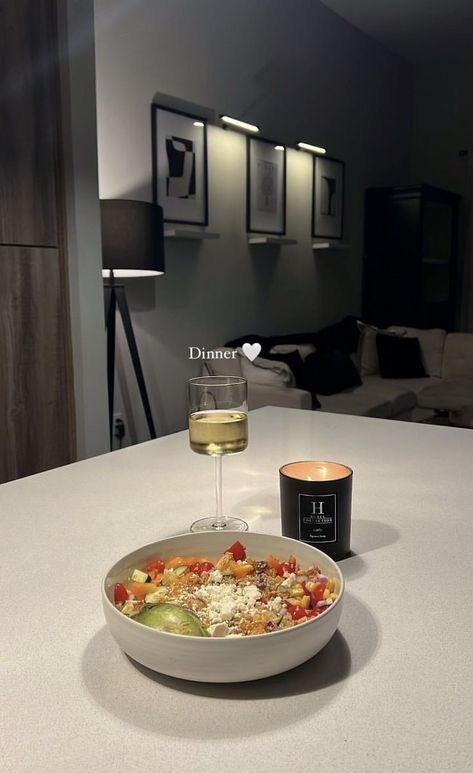 Dinner At Home Aesthetic, Cooking At Home Aesthetic, Freetime Activities, Dinner Aesthetic, Comidas Fitness, حلويات صحية, Aalborg, Think Food, Apartment Decor Inspiration