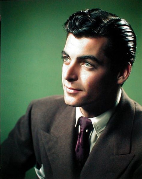 *RORY CALHOON Widows Peak Hairstyles, Rory Calhoun, Guy Madison, Stars D'hollywood, Widow's Peak, Hollywood Men, Hooray For Hollywood, Classic Movie Stars, Hollywood Legends