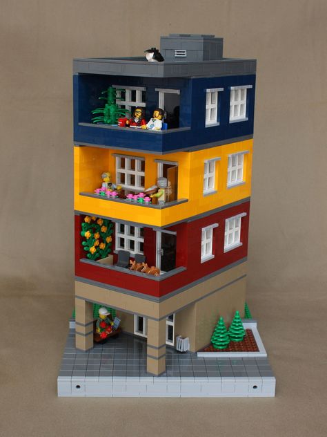 Lego House Ideas, Lego Challenge, Construction Lego, Lego Christmas, Lego Diy, Build Community, Lego Activities, Lego Modular, Amazing Lego Creations