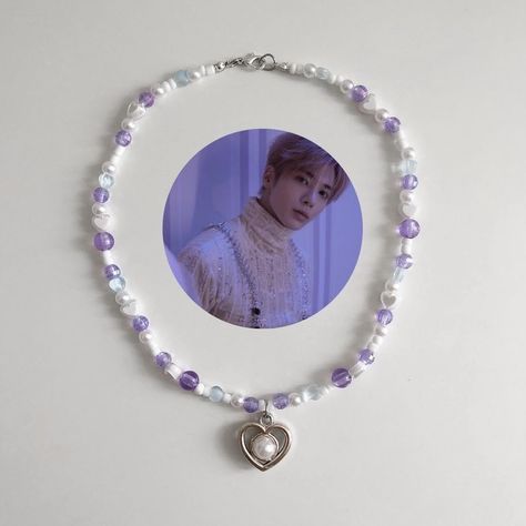 Taehyun Lullaby, Txt Necklace, Beaded Necklace Ideas, Beaded Ideas, Accessory Inspo, Bracelet Inspo, Txt Taehyun, Necklace Ideas, Bead Necklaces