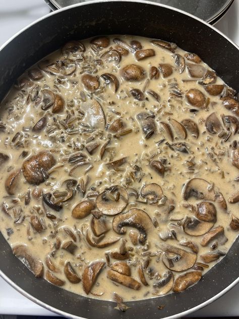 Creamy Wild Rice and Mushroom Soup - Easy DIY Recipes Creamy Wild Rice And Mushroom Soup, Wild Rice And Mushroom Soup Crockpot, Wildrice Mushroom Soup Recipes, Creamy Mushroom And Wild Rice Soup, Mushroom And Wild Rice Soup Recipes, Mushroom Soup Recipes Easy, Mushroom And Rice Soup, Mushroom Soup Crockpot, Mushroom Rice Soup