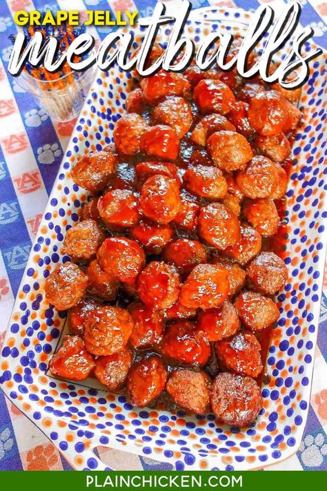 Grape Jelly Meatballs - only 3 ingredients! The easiest and most delicious meatball recipe around! You can make the meatballs on the stovetop, in the slow cooker., or the oven. Great for holiday parties or served over rice for a simple dinner. #meaballs #slowcooker #crockpot #partyfood #gameday #grapejelly Stovetop Meatballs, Plain Chicken Recipes, Oven Meatballs, Jelly Meatball Recipe, Plain Chicken Recipe, Grape Jelly Meatballs Recipe, Rice For Dinner, Japanese Fruit, Jelly Meatballs