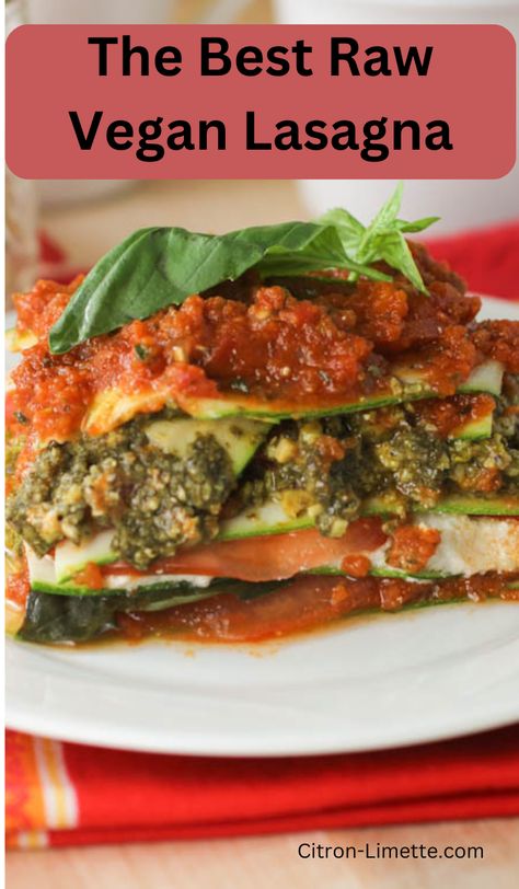 This raw lasagna recipe is the perfect introduction for anyone trying raw foods for the first time. Raw Lasagna Vegan, Raw Vegan Lasagna, Raw Lasagna, Broccoli Lasagna, Lasagna Vegan, Vegan Lasagna Recipe, Vegan Lasagna, Baked Pasta, Raw Foods