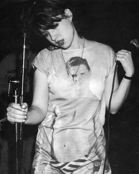 Kathleen Hanna, Alana Champion, Feminist Icons, Women Of Rock, Rock Festivals, Riot Grrrl, George Jones, Women In Music, Rock Legends