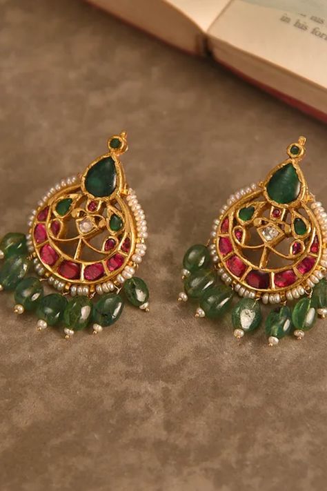 Ruby Chandbali Earrings, Emerald Chandbali Earrings, Polki Jewellery Sabyasachi, Kundan Studs Earrings, Desi Jewellery, Choker Design, Chand Bali, Ear Tops, Earrings Kundan