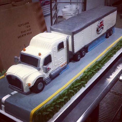 Semi Truck Cake - Adrienne & Co. Bakery Semi Truck Birthday Party, Semi Truck Cakes, Cake Truck, Cake For Men, Dump Truck Birthday Party, Truck Birthday Cakes, Monster Truck Cake, Dump Truck Birthday, Food Truck Menu