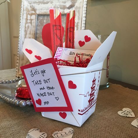 "Let's get TAKE OUT and MAKE OUT" Chinese takeout Valentine box I made for Ross this year! Didn't even take 5 mins and it was practically free besides the gift certificate. We ❤️ Chinese food :) Need to remember this, and make a more creative version, with a better than my handwriting note attached! Diy Chinese Take Out Boxes, Chinese Take Out Box Gift Ideas, Valentines Ideas For Her, Chinese Takeout Box, Chinese Take Out, Diy Valentines Cards, Valentine Day Boxes, Sunflower Art, Valentine Box