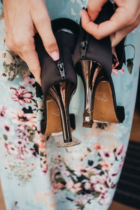 Stiletto Heel Grass Protectors - Make it Easier to Walk in Grass with Heels - Grasswalkers -- Wedding Blog - The Overwhelmed Bride Heel Protectors Wedding, Heel Stoppers, Heel Protector, Grass Wedding, Socal Wedding, Wedding Heels, Outdoor Events, Formal Shoes, Bride Wedding