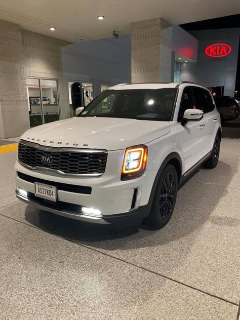 Kia Telluride 2024, Kia Telluride Interior, Kia Telluride 2022, Dream Cars Lexus, Dream Cars Range Rovers, Best Suv Cars, Kia Car, Redding California, Kia Telluride