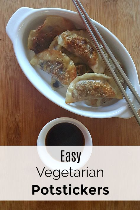 Easy Vegetarian Dumplings, Vegetarian Potstickers Recipe, Veggie Dumplings Recipe, Vegetarian Potstickers, Potstickers Recipe, Vegetarian Ideas, Tapas Menu, Best Breakfast Casserole, Casserole Easy