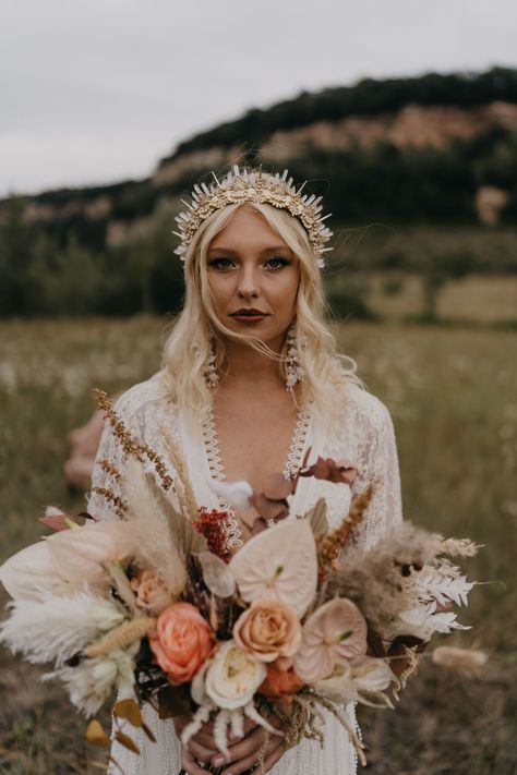 AMAROQ Design | Jewelry in Studio City Bohemian Headpiece, Shooting Couple, Bride Headpiece, Dream Wedding Ideas Dresses, Bohemian Bride, Local Wedding, Gold Filigree, Wild Hearts, Bridal Headpieces