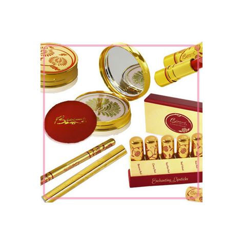 Besame Cosmetics - 1930's, 1940's and 1950's Style Vintage Retro Inspired Makeup, Lipsticks, Rouge, Powder Compacts ($16) found on Polyvore Rare Makeup, Drawings Vintage, 1950s Beauty, Pin Up Clothing, Inspirational Drawings, Besame Cosmetics, Makeup 101, Makeup Package, Velvet Lipstick