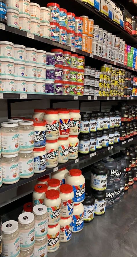 Protein Vision Board, Gym Protein Powder Aesthetic, Workout Supplements Aesthetic, Gym Rat Wishlist, Pre Workout Powder Aesthetic, Fitness Supplements Aesthetic, Protine Shakes Gym, Gym Aesthetic Food, Gym Rat Aesthetic Food