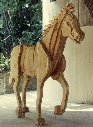 Rocking Horse Woodworking Plans, Outdoor Wood Projects, Wood Craft Patterns, Making Wooden Toys, Wood Animal, Wooden Horse, Wooden Statues, Wood Pallet Projects, Wood Planters