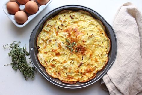 Layered Potatoes, Quiche Gluten Free, Side Foods, Potato Quiche, Leek Quiche, Gluten Free Quiche, Leek And Potato, Layered Potato, Butter Crust