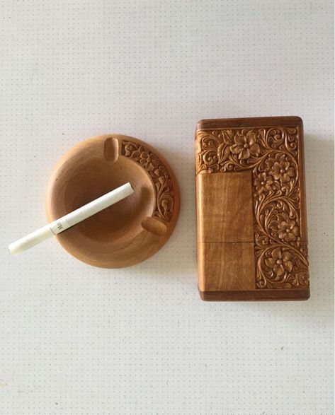 Carved wooden ashtray and carved wooden cigarette case Wooden Ashtray Ideas, Ashtray Design, Wood Ashtray, Wooden Ashtray, Centre Table Design, Laser Cut Wood Crafts, Diy Yarn Crafts, Wood Project, Christmas Wood Crafts