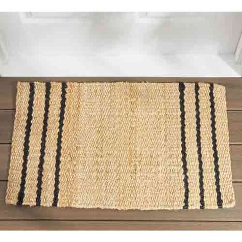 13 Eye-Catching Doormats Perfect For Making a Grand Entrance – Frederic Magazine Layered Welcome Mat, Barn Front Door, Front Porch Door Mat, Front Door Accessories, Jute Doormat, Entry Mats, Front Door Mat, Wall Candle Holders, Fall Decorations Porch