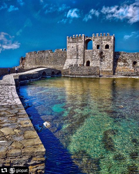 Castles and Palaces on Instagram: “A view of the guarded entrance to Methoni Castle in the Messinia, Peloponnese in southwestern Greece from a little island. It is linked…” Castle In The Sky, Greece Travel, World Traveler, Santorini, Palace, The Live, Entrance, Greece, Castle