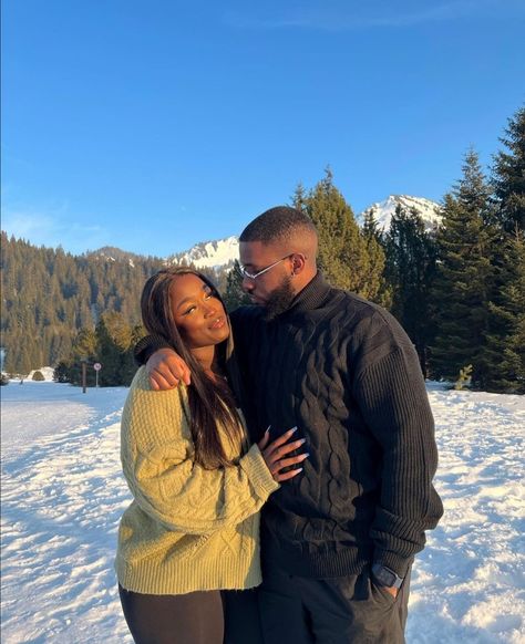 Couple Travel Pics, Black Women Relationships, Black Love Travel, Rich Black Couple Aesthetic, Date Night Black Couple Goals, Dark Skin Couples, Evan Zanders And Stevie Shay, Black Couple Date, Zanders And Stevie