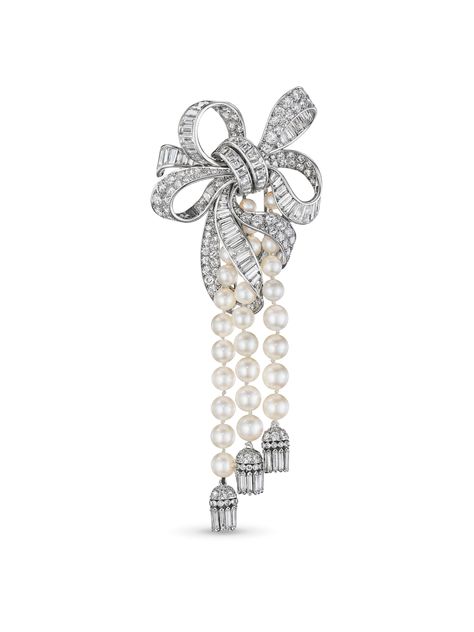 VAN CLEEF & ARPELS DIAMOND AND CULTURED PEARL RIBBON BROOCH Van Cleef And Arpels Brooch, Van Cleef Arpels Brooch, Van Cleef Arpels Diamond, Pearl Ribbon, Ribbon Brooch, Van Cleef And Arpels, Cultured Pearl Necklace, Diamond Brooch, Baguette Cut Diamond