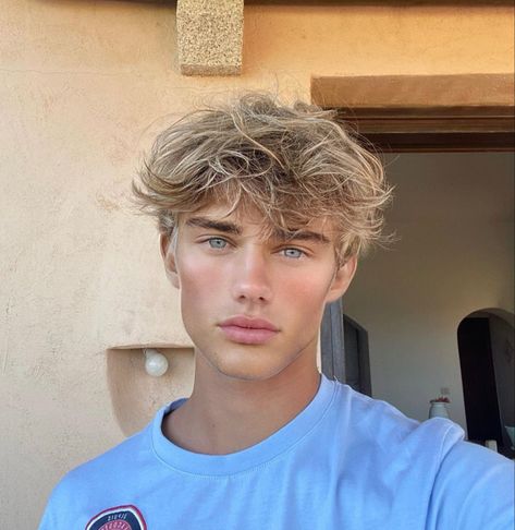 Blonde Guy Fluffy Hair, Blond Wavy Hair Men, Straight Blonde Haircut Men, Blue Eyed Blonde Guy, Guy With Blonde Curly Hair, Hot Boyfriend Haircut Blond, Old Money Hairstyles Men Wavy, Blond Blue Eyes Guy, Dirty Blonde Hair Guys