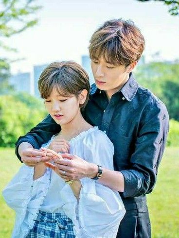 Cinderela e os quatro cavaleiros Park So Dam, Cinderella And Four Knights, Cinderella Movie, Il Woo, Jung Il Woo, Asian Film, Korean Drama Movies, Drama Funny, Bts Concept Photo