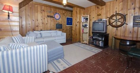 Have an outdated basement in your home? After seeing this budget makeover, you might get the inspiration you need to tackle it. Basement Window Replacement, Bright Family Room, Basement Paint Colors, Basement Painting, Dark Basement, Family Room Remodel, Budget Makeover, Basement Layout, Basement Remodel Diy