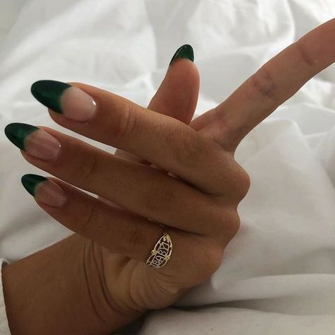 The Deep French Manicure Is the Official Nail Art of Fall Stars Nails, Green French, Nail Swag, French Tips, Nailed It, Minimalist Nails, Dream Nails, Fire Nails, Funky Nails