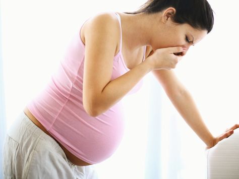 Natural (& Easy) Ways to Combat Morning Sickness Get Rid Of Nausea, Nausea During Pregnancy, Morning Sickness Relief, Nausea Pregnancy, دورة شهرية, Heart Burn Remedy, Pregnancy Hormones, Mang Thai, Pregnancy Signs