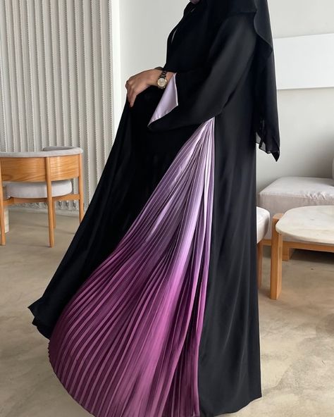 Black A-cut abaya featuring captivating ombré sides. #abaya #fashion #modestfashion #modestclothing #abayadubai #abayastyle #ootd #abayaoutfit #hijabers #fyp Black Abaya With Colour Hijab, Ombre Abaya, Abaya Inspiration, Elegant Black Cape Abaya, Farasha Abaya Black, Embellished Black Floor-length Abaya, Abaya Outfit, Abaya Designs, Abaya Fashion