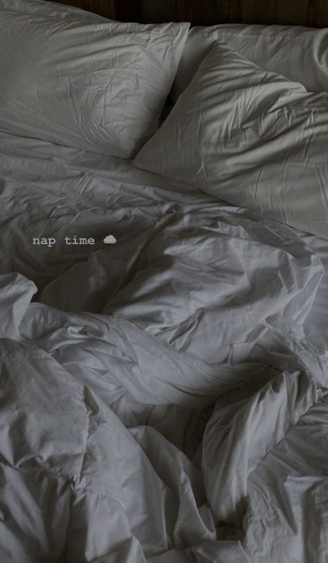 Sleep Time Wallpaper, Cozy Sleep Aesthetic, Nap Aesthetic, Sleep Aesthetic, Time Wallpaper, Cozy Sleep, Sleep Time, Nap Time, Aesthetic Iphone Wallpaper