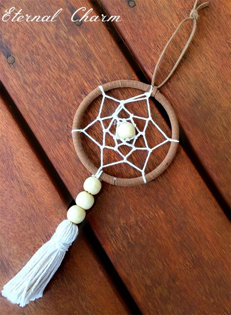 Gorgeous Mini Dreamcatcher Mini Dreamcatcher Diy, Mini Dream Catcher Macrame, Curtain Rings Crafts, Homemade Dream Catchers, Mini Dream Catcher, Mini Dreamcatcher, Dream Catcher Tutorial, Dreamcatcher Design, Small Dream Catcher