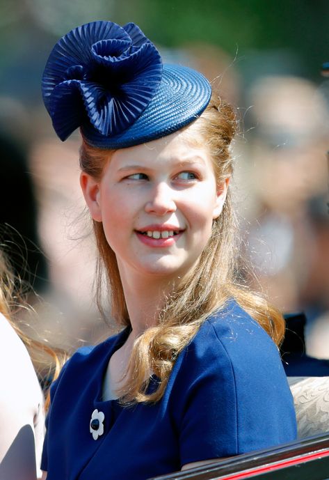 Queen Elizabeth Grandchildren, Trooping The Colour 2018, Louise Mountbatten, Louise Windsor, Viscount Severn, Horse Guards Parade, Royal Hats, Trooping The Colour, Lady Louise Windsor