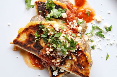 Italian Sausage Quesadillas with Spicy Tomato Sauce Sausage Quesadilla, Man Meals, Assembly Ideas, Spanish Cooking, Quesadilla Recipe, Fat Pants, Spicy Tomato Sauce, Tacos And Burritos, Culture Food