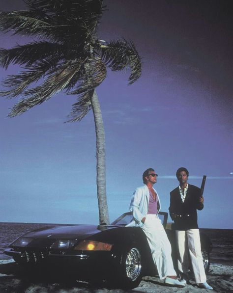 Crocket & Tubbs, Miami Vice Miami Vice Aesthetic, Vice Aesthetic, Arte Grunge, New Retro Wave, 80s Vibes, 80s Aesthetic, Plakat Design, Miami Vice, Cinematic Photography