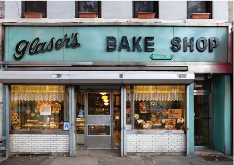 The Daily Heller: New York Storefronts Were Pillars of the Community – PRINT Magazine German Bakery Shop, German Bakery Aesthetic, Old Bakery Aesthetic, Retro Bakery, Black And White Cookie Recipe, Old Bakery, Nyc Bakery, Schoolhouse Pendant Lights, German Bakery