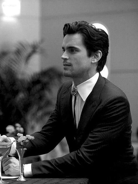 Christian Gray, Matt Bomer White Collar, Jack Harries, Neal Caffrey, Male Celebrities, Matt Bomer, Celebrity Dads, Christian Grey, Tom Cruise