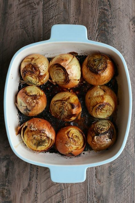 whole roasted onions Baked Onions, Joy The Baker, Roasted Onions, Monterey Jack, Onion Recipes, Veggie Sides, Roasted Veggies, Veggie Dishes, Side Dishes Easy