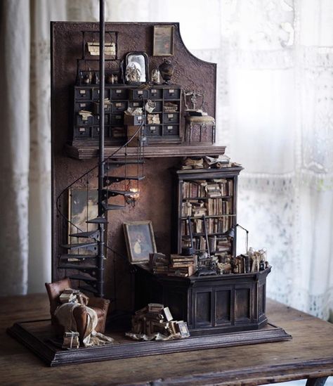 Book Nook Ideas, Room Box Miniatures, Bookshelf Art, Cute Closet, Haunted Dollhouse, Miniature Stuff, Doll House Crafts, Mini Stuff, Room Boxes