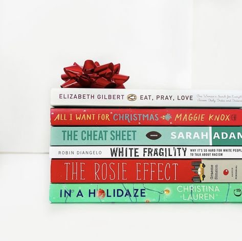 Red, green and white books for Christmas, including In A Holidaze, All I Want For Christmas, The Cheat Sheet etc. #christmas #christmasbooks #bookstack #christmasbookstagram #christmasaesthetic #christmasbow #bookstagram Midnight Kisses, Tea And Books, Smooth Sailing, Sports Romance, White Books, Finals Week, Modern Love, Latest Books, Fantasy Romance