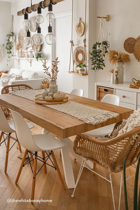 home dinning room table decor Living Room Dining Table Ideas, Comedor Aesthetic, Dining Table Boho, Dining Room Boho, Fall Dining Room Table Decor, Dining Table Centerpieces, Fall Dining Room Table, Bohemian Dining Room, Fall Dining Room