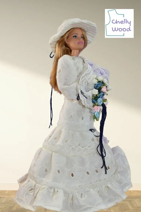 How to make your Barbie dolls a wedding bouquet #craftproject for a #JuneWedding @ ChellyWood.com - Free Doll Clothes Patterns Clothing Sewing Patterns Free, Doll Dresses Diy, Wedding Dress Sewing Patterns, Free Barbie, Vintage Style Wedding Dresses, Barbie Wedding Dress, Bodice Pattern, Doll Clothes Patterns Free, Barbie Wedding