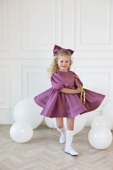 Girls Couture Dresses, Couture Bridesmaid Dresses, Light Purple Dress, Plum Dress, Puffy Dresses, Girls Couture, Birthday Girl Dress, Burgundy Bridesmaid Dresses, Dress Birthday