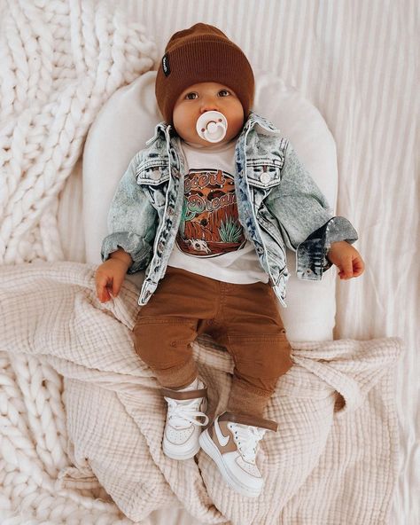 Baby Boy Outfits 0-3 Months, Boho Baby Boy Outfits, Baby Boy Winter Outfits Newborn, Newborn Boy Summer Outfits, Baby Style Boy, Newborn Boy Outfits Summer, Cute Baby Outfits For Boys, Baby Astethic, Boy Baby Outfits