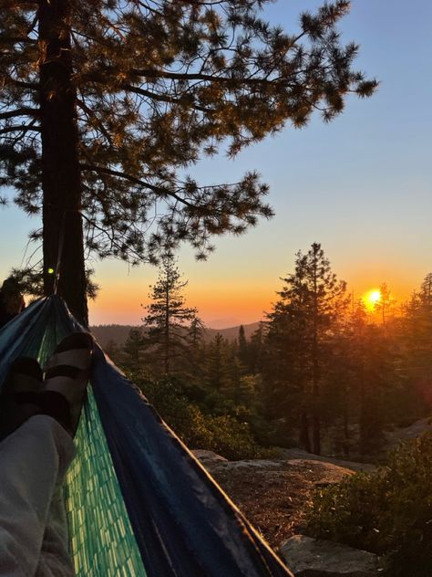 #camping #sequoia #hammock #mountains #mountainsunset Winter Hammock, Mountain Sunset, Camping & Hiking, Small Towns, Hammock, National Parks, Hiking, Camping, How To Plan