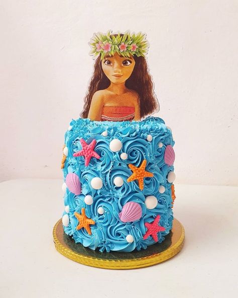 15 Beautiful Moana Birthday Cake Ideas (This is a Must for the Party) Moana Cake Ideas, Moana Birthday Cake Ideas, Mohana Cake, Moana Cake Design, Moana Cakes, Moana Birthday Party Cake, Cake Ideas Simple, Moana Cupcake, Moana Birthday Cake